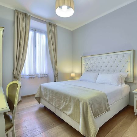 Gravina Suite Frattina Rome Bagian luar foto