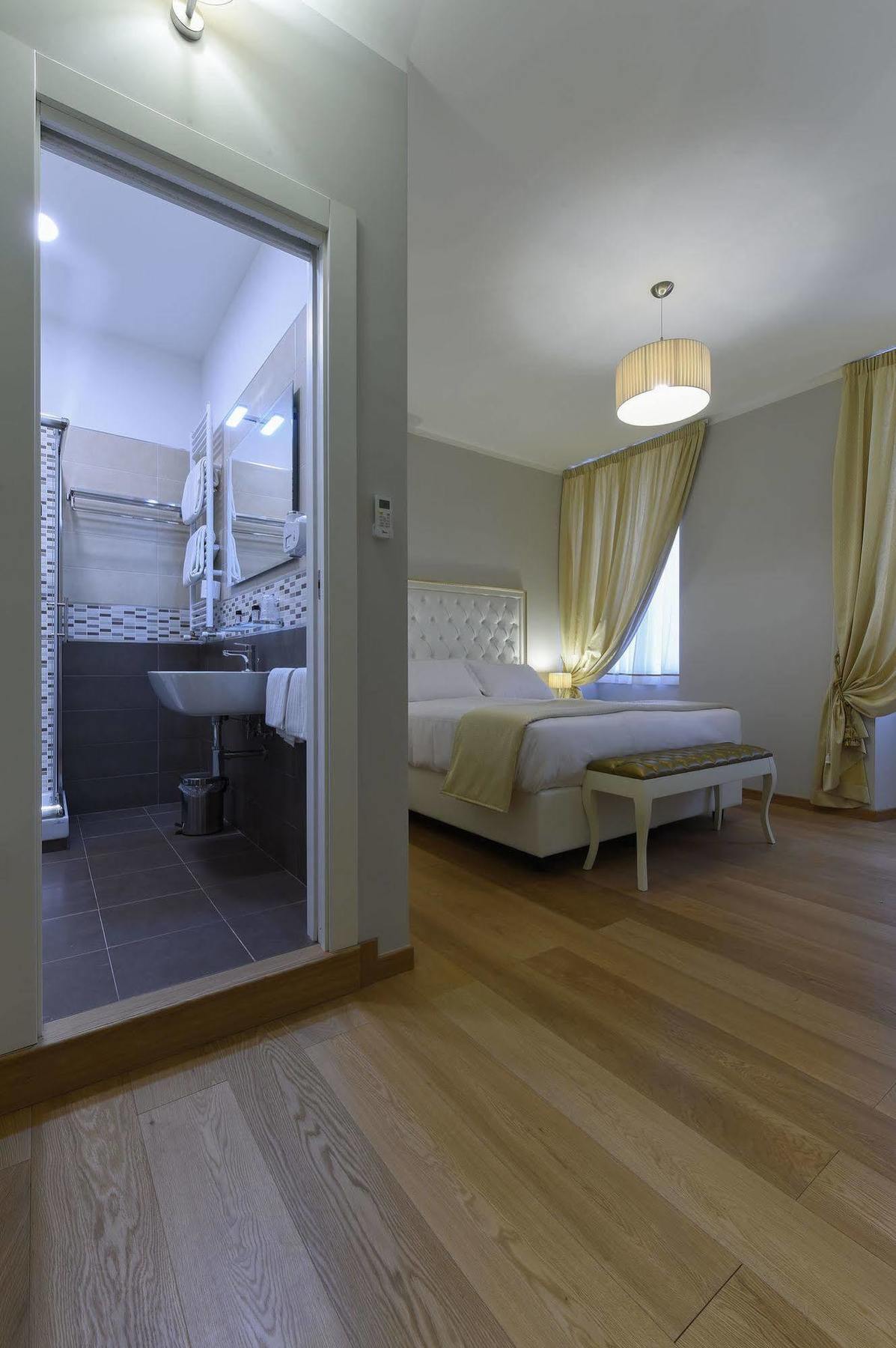 Gravina Suite Frattina Rome Bagian luar foto