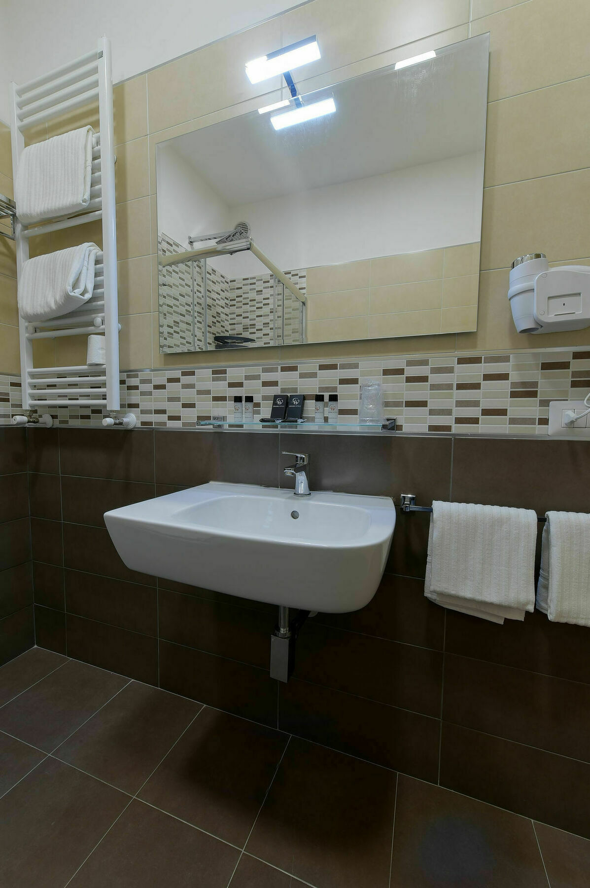 Gravina Suite Frattina Rome Bagian luar foto