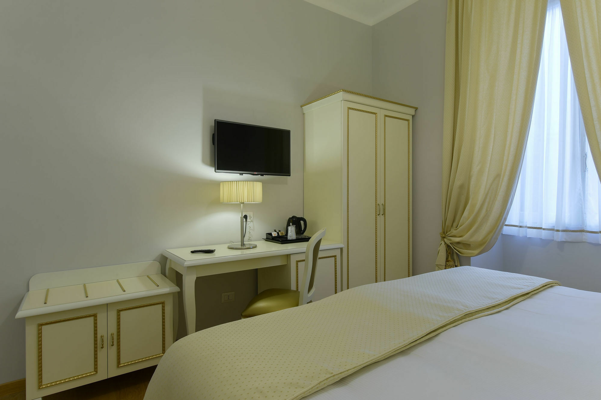 Gravina Suite Frattina Rome Bagian luar foto