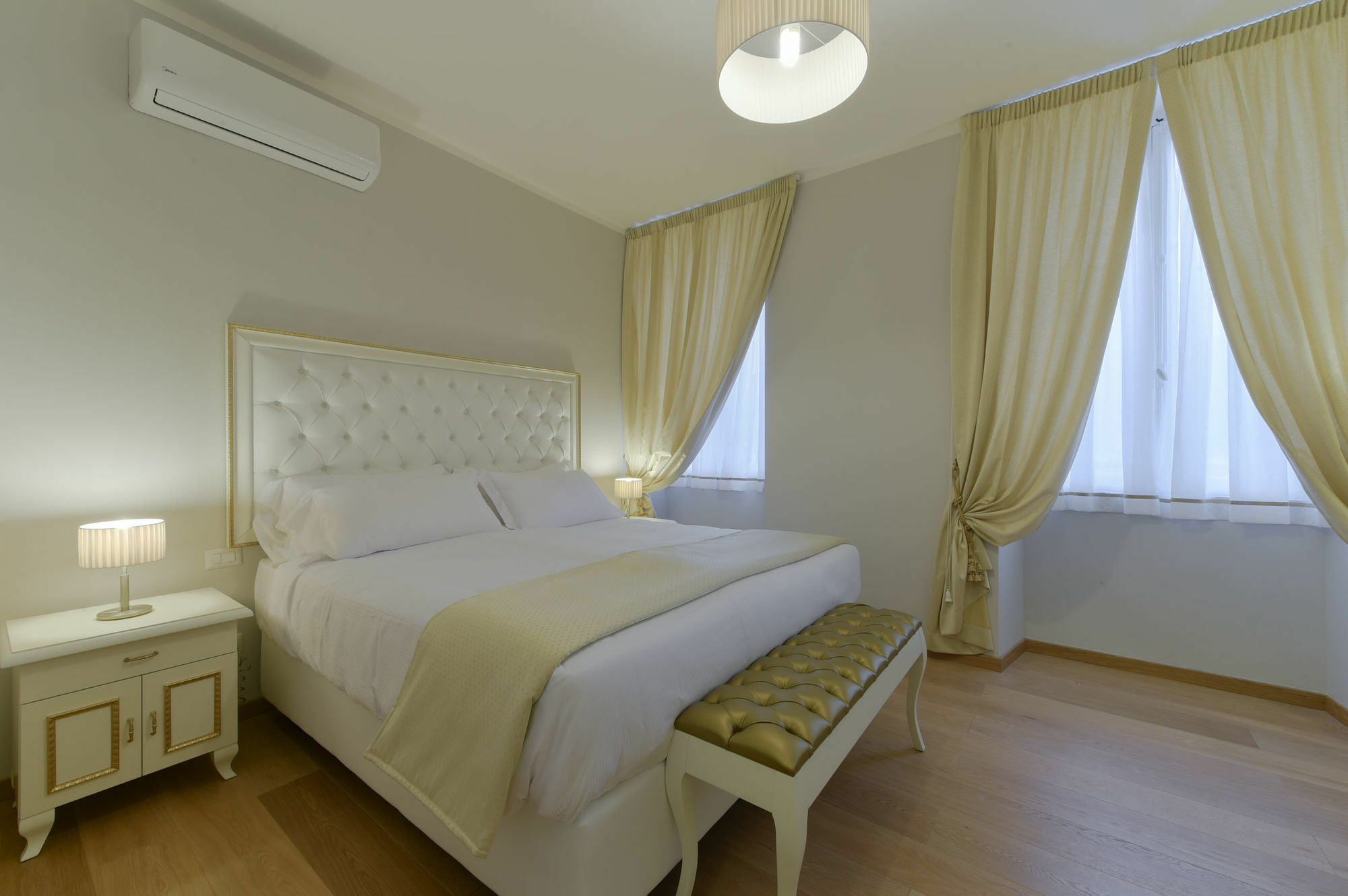 Gravina Suite Frattina Rome Bagian luar foto